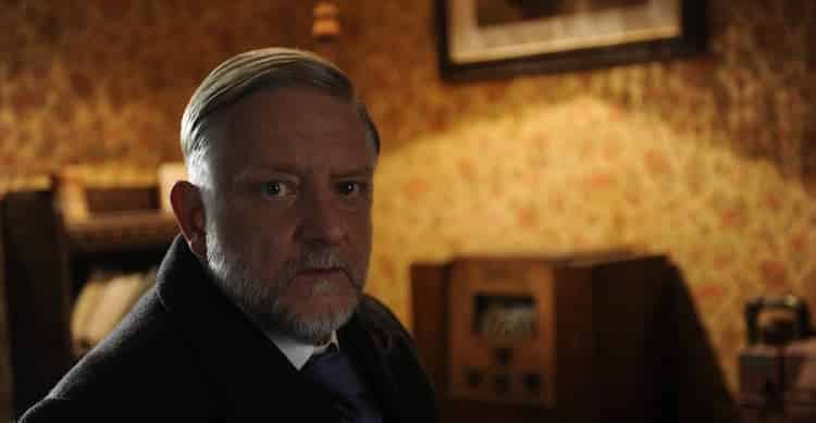 Portrait of Simon Russell Beale.